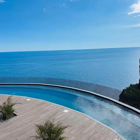 Atlantis Apartment