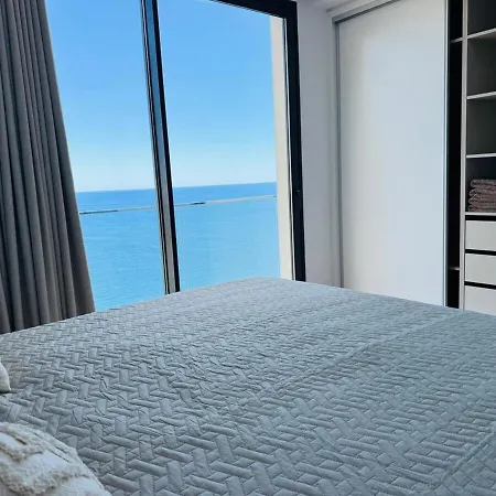 Atlantis Apartment Camara de Lobos