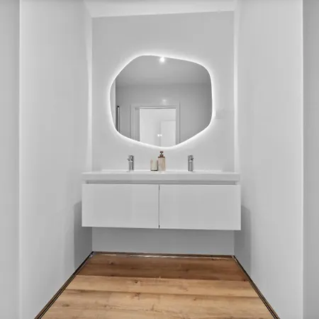 Atlantis Lägenhet *